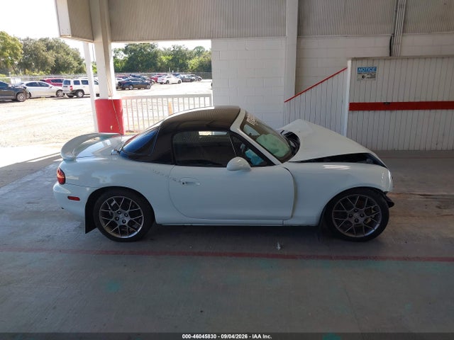 2004 Mazda Mx-5 Miata Cloth მანქანა იყიდება აუქციონზე, vin: JM1NB353540401845, აუქციონის ნომერი: 46045830