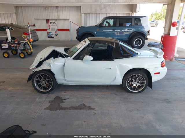 2004 Mazda Mx-5 Miata Cloth მანქანა იყიდება აუქციონზე, vin: JM1NB353540401845, აუქციონის ნომერი: 46045830