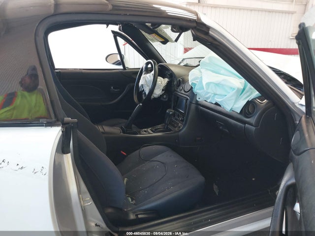 2004 Mazda Mx-5 Miata Cloth მანქანა იყიდება აუქციონზე, vin: JM1NB353540401845, აუქციონის ნომერი: 46045830