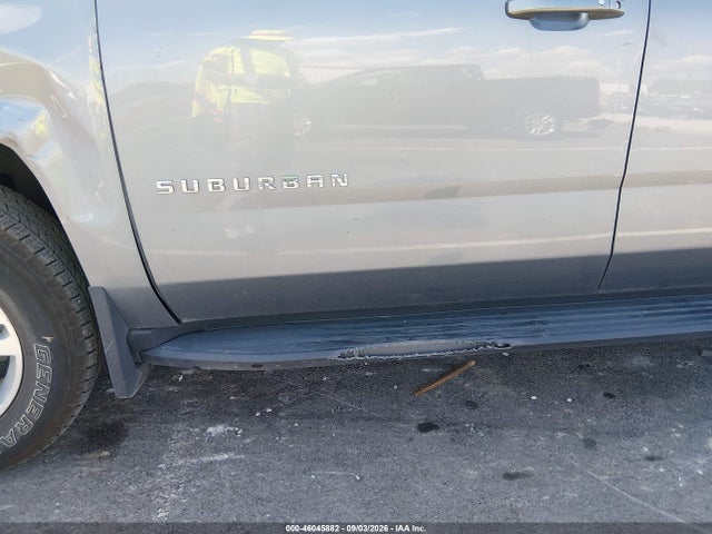 2019 Chevrolet Suburban Lt მანქანა იყიდება აუქციონზე, vin: 1GNSKHKC8KR304627, აუქციონის ნომერი: 46045882