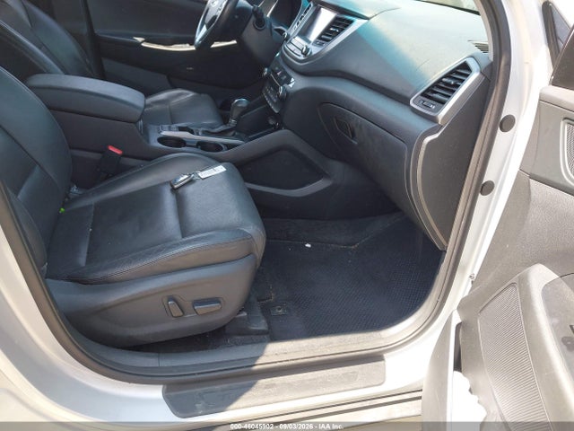 Продаж на аукціоні авто 2018 Hyundai Tucson Sel Plus, vin: KM8J33A40JU651570, номер лоту: 46045902