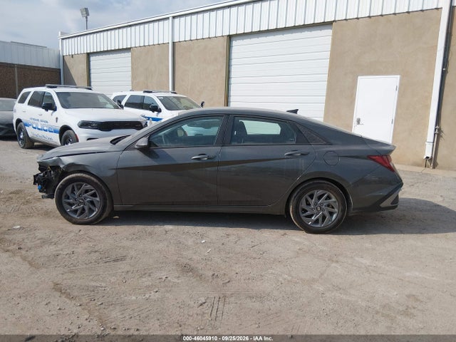 2024 Hyundai Elantra Hybrid Blue მანქანა იყიდება აუქციონზე, vin: KMHLM4DJ8RU113417, აუქციონის ნომერი: 46045910