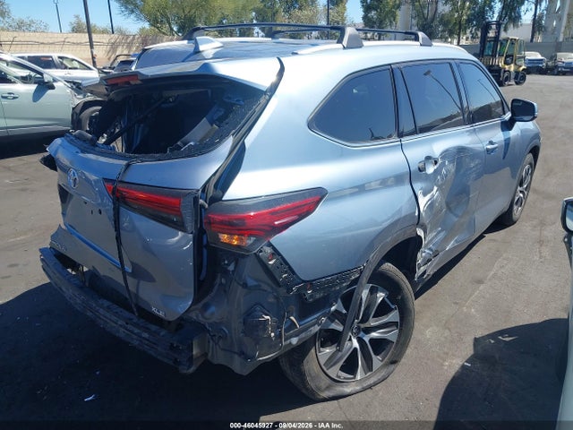 Toyota Highlander Xle 2022 5TDGZRAH9NS114905 Image 18