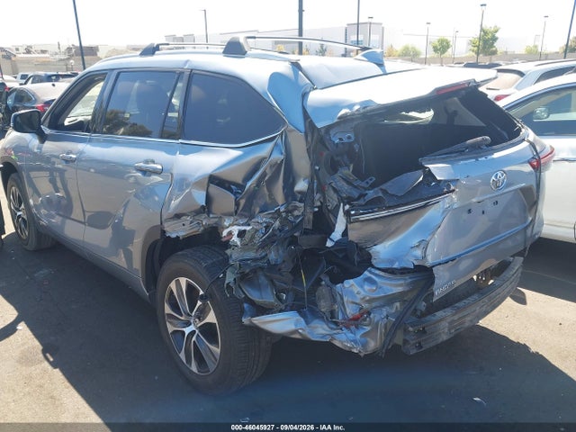 Toyota Highlander Xle 2022 5TDGZRAH9NS114905 Image 6