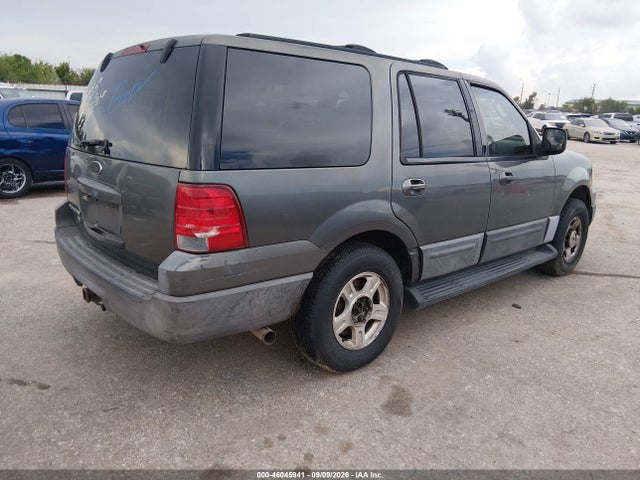 2004 Ford Expedition Xlt მანქანა იყიდება აუქციონზე, vin: 1FMRU15W54LA08139, აუქციონის ნომერი: 46045941