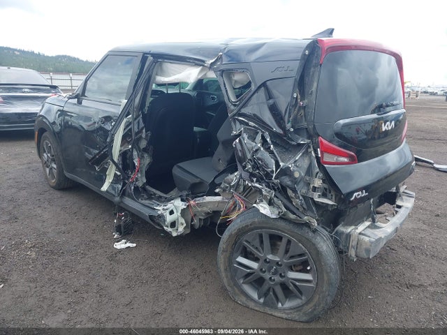 KIA SOUL EX 2022 KNDJ33AU9N7168720 Image 3