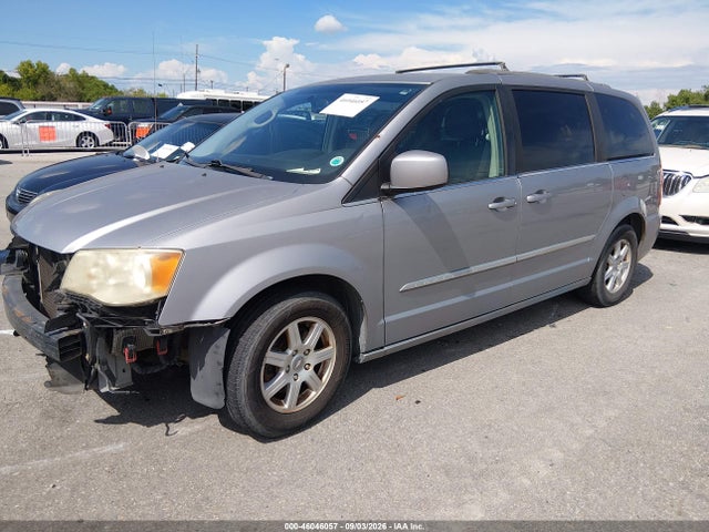 Auction sale of the 2013 Chrysler Town & Country Touring, vin: 2C4RC1BG2DR583181, lot number: 46046057