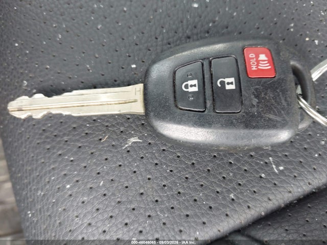 2015 Toyota Rav4 Xle მანქანა იყიდება აუქციონზე, vin: JTMRFREV2FJ046785, აუქციონის ნომერი: 46046065