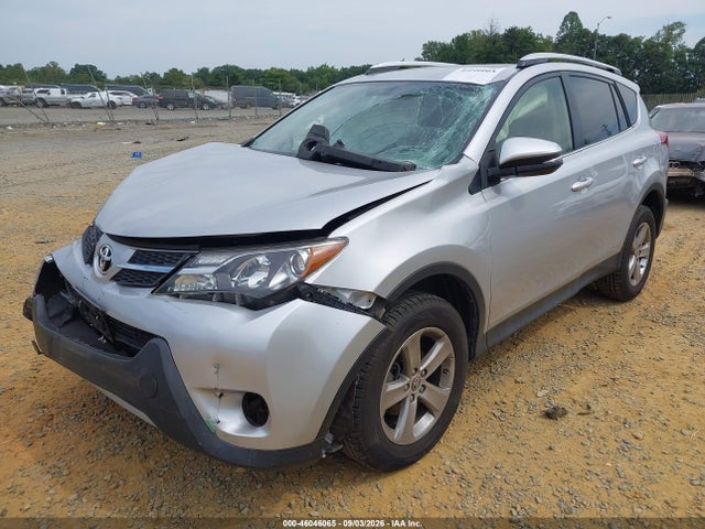 2015 Toyota Rav4 Xle მანქანა იყიდება აუქციონზე, vin: JTMRFREV2FJ046785, აუქციონის ნომერი: 46046065