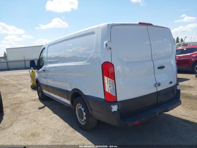 Ford Transit-150 2019 1FTYE1YM6KKB19390 Image 3