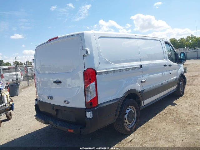 Ford Transit-150 2019 1FTYE1YM6KKB19390 Image 4