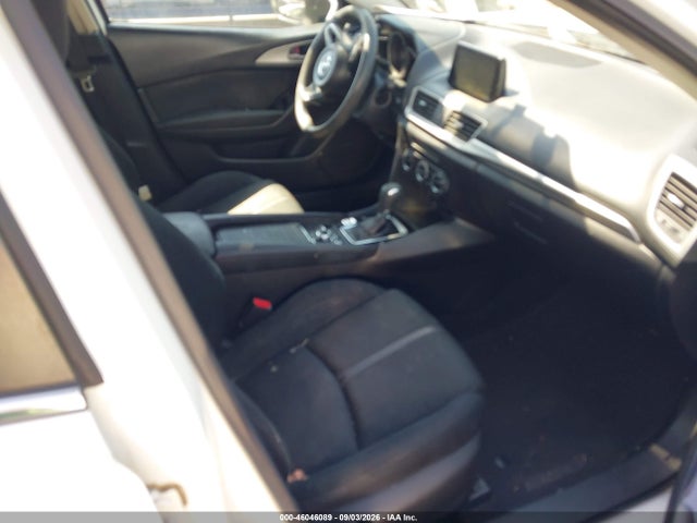Продажа на аукционе авто 2017 Mazda Mazda3 Sport, vin: 3MZBN1U79HM104564, номер лота: 46046089