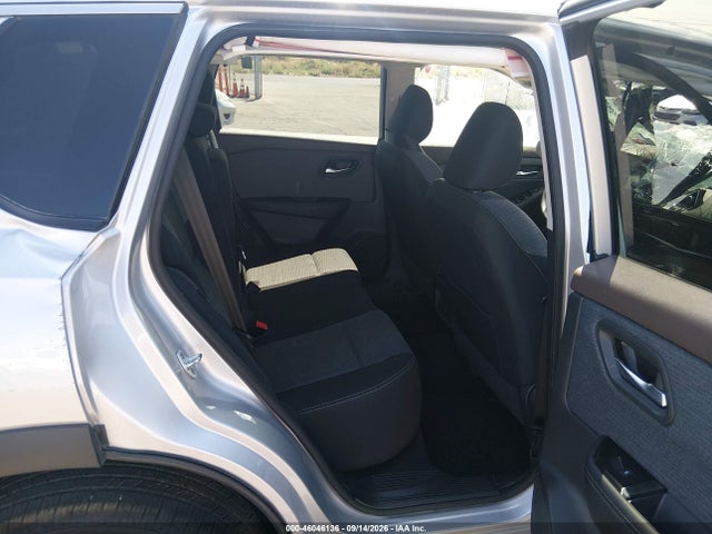 5N1BT3BA7PC757425 Nissan Rogue Sv Fwd