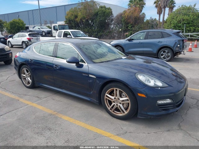 46046161 :رقم المزاد ، WP0AD2A7XCL045563 vin ، 2012 Porsche Panamera Hybrid S مزاد بيع