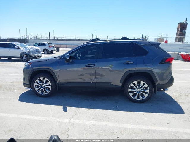 Продажа на аукционе авто 2024 Toyota Rav4 Xle Premium, vin: 2T3C1RFV7RC273626, номер лота: 46046235