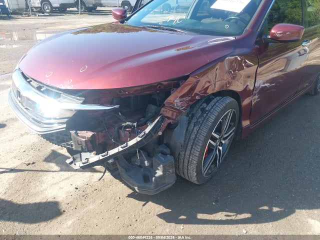 46046236 :رقم المزاد ، 1HGCR2F51HA188987 vin ، 2017 Honda Accord Sport مزاد بيع