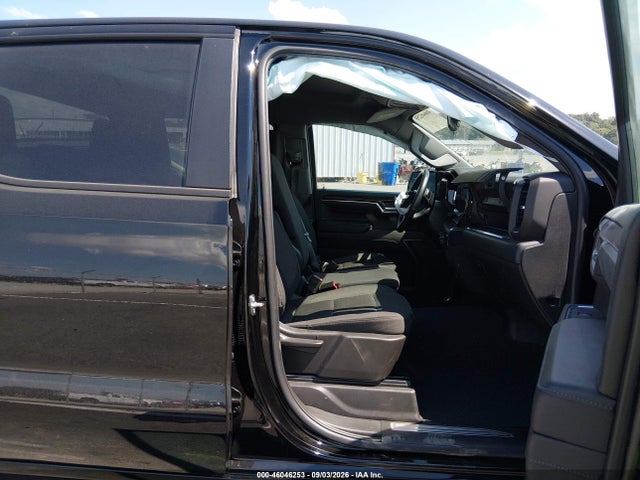 Продажа на аукционе авто 2024 Chevrolet Silverado 1500 4wd  Short Bed Rst, vin: 2GCUDEED7R1196423, номер лота: 46046253