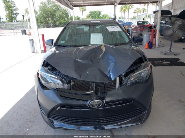 46046278 :رقم المزاد ، 5YFBURHEXJP742088 vin ، 2018 Toyota Corolla L/se مزاد بيع