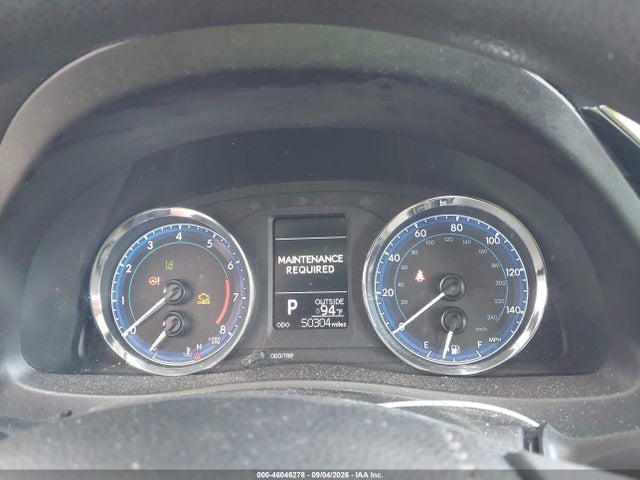 46046278 :رقم المزاد ، 5YFBURHEXJP742088 vin ، 2018 Toyota Corolla L/se مزاد بيع