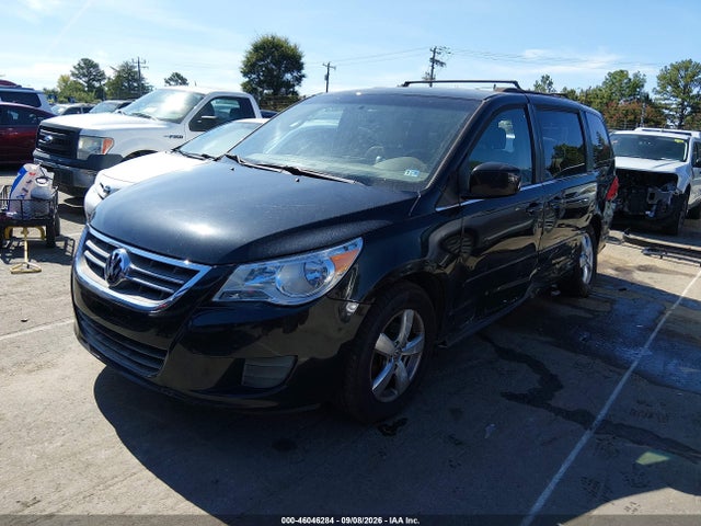2011 Volkswagen Routan Se მანქანა იყიდება აუქციონზე, vin: 2V4RW3DG3BR670817, აუქციონის ნომერი: 46046284