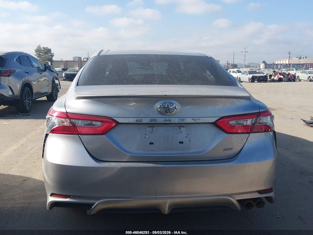 Toyota CAMRY SE 2018 4T1B11HK0JU096557 Image 16