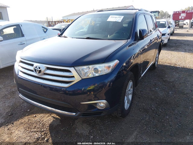 46046294 :رقم المزاد ، 5TDBK3EH5DS224824 vin ، 2013 Toyota Highlander Se V6 مزاد بيع