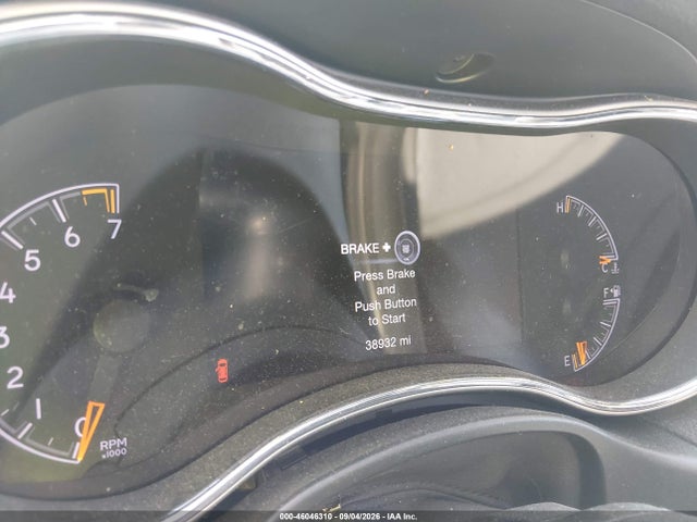 46046310 :رقم المزاد ، 1C4RJFAG7MC774642 vin ، 2021 Jeep Grand Cherokee Laredo E 4x4 مزاد بيع