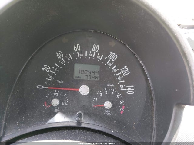 46046345 :رقم المزاد ، 3VWCK21C02M436078 vin ، 2002 Volkswagen New Beetle Gls مزاد بيع
