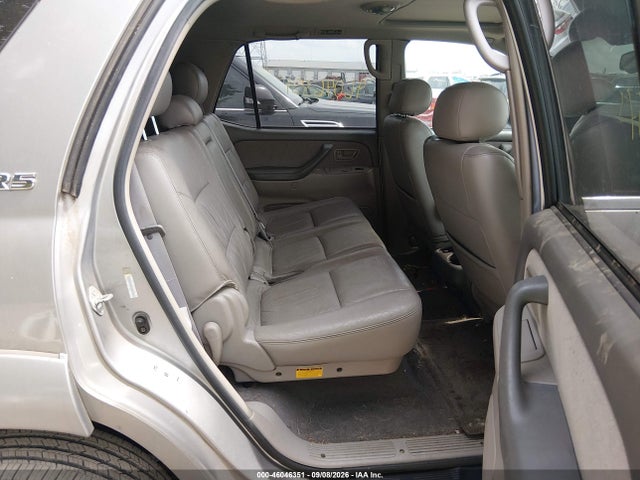 Продажа на аукционе авто 2004 Toyota Sequoia Sr5 V8, vin: 5TDBT44A34S223923, номер лота: 46046351