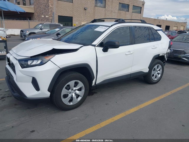 Toyota RAV4 LE 2020 2T3H1RFV0LW087177 Image 2