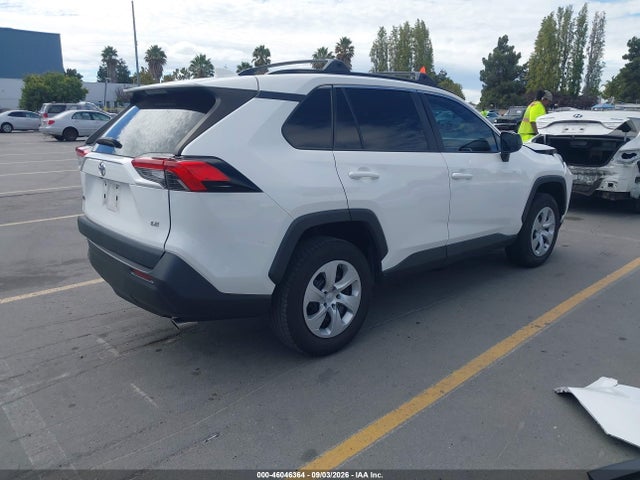 Toyota RAV4 LE 2020 2T3H1RFV0LW087177 Image 4