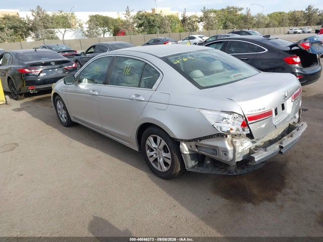 46046373 :رقم المزاد ، 1HGCP2F4XBA015277 vin ، 2011 Honda Accord 2.4 Lx-p مزاد بيع