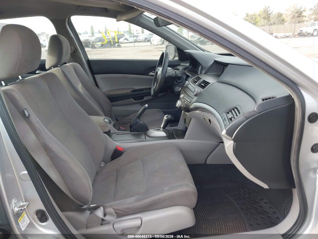 46046373 :رقم المزاد ، 1HGCP2F4XBA015277 vin ، 2011 Honda Accord 2.4 Lx-p مزاد بيع