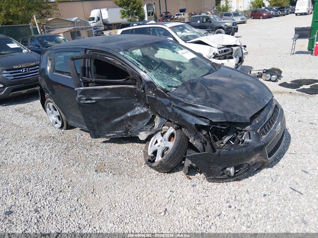46046385 :رقم المزاد ، 1G1JE6SB5F4101973 vin ، 2015 Chevrolet Sonic Ltz Auto مزاد بيع