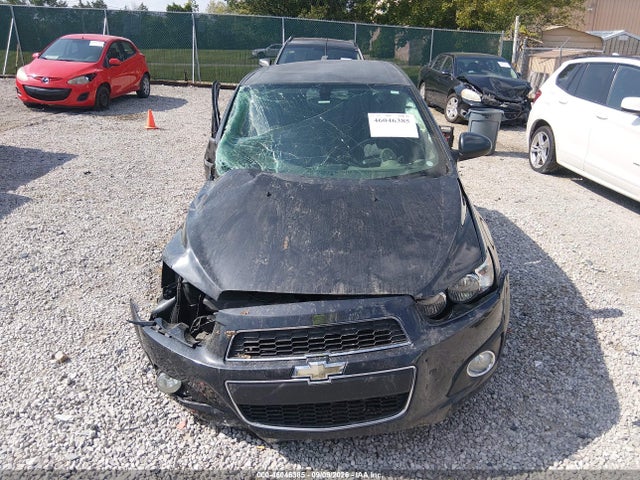46046385 :رقم المزاد ، 1G1JE6SB5F4101973 vin ، 2015 Chevrolet Sonic Ltz Auto مزاد بيع