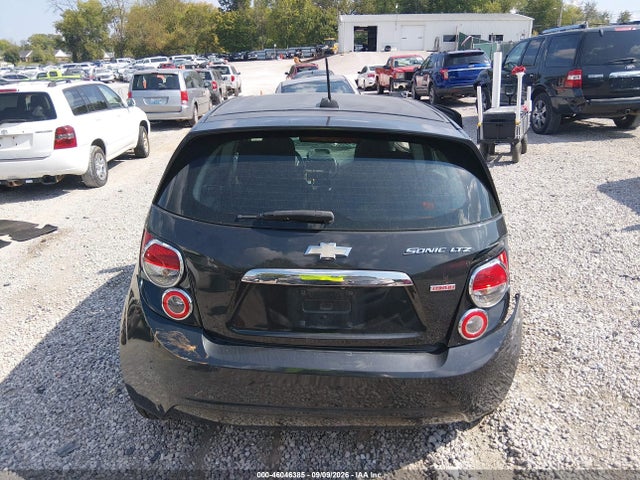 46046385 :رقم المزاد ، 1G1JE6SB5F4101973 vin ، 2015 Chevrolet Sonic Ltz Auto مزاد بيع