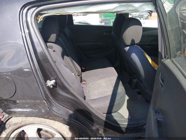 46046385 :رقم المزاد ، 1G1JE6SB5F4101973 vin ، 2015 Chevrolet Sonic Ltz Auto مزاد بيع