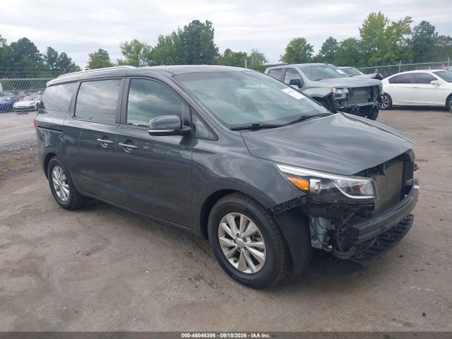 Продажа на аукционе авто 2017 Kia Sedona Lx, vin: KNDMB5C15H6239744, номер лота: 46046386