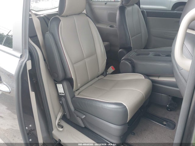 Продажа на аукционе авто 2017 Kia Sedona Lx, vin: KNDMB5C15H6239744, номер лота: 46046386