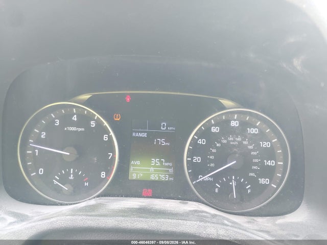 Продаж на аукціоні авто 2017 Hyundai Elantra Se, vin: 5NPD74LF4HH080129, номер лоту: 46046397