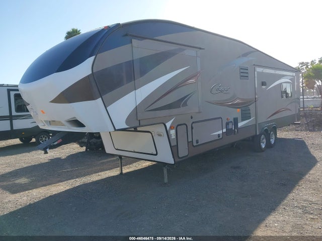 Kz 327res 2016 4YDF32726G2501734 Image 2