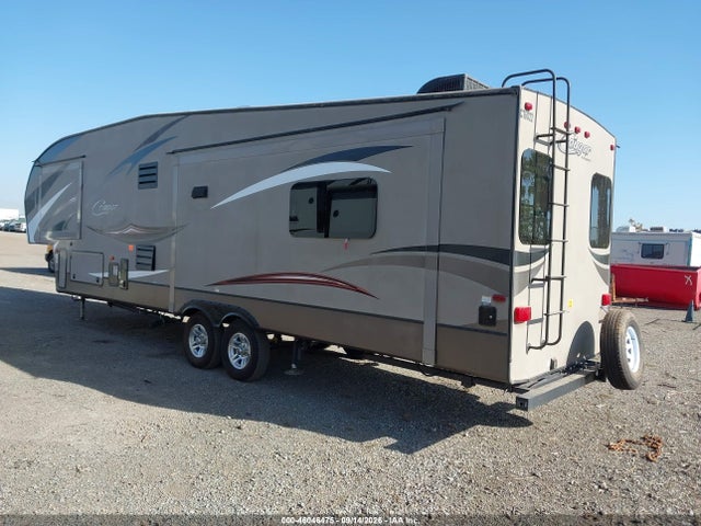 Kz 327res 2016 4YDF32726G2501734 Image 3