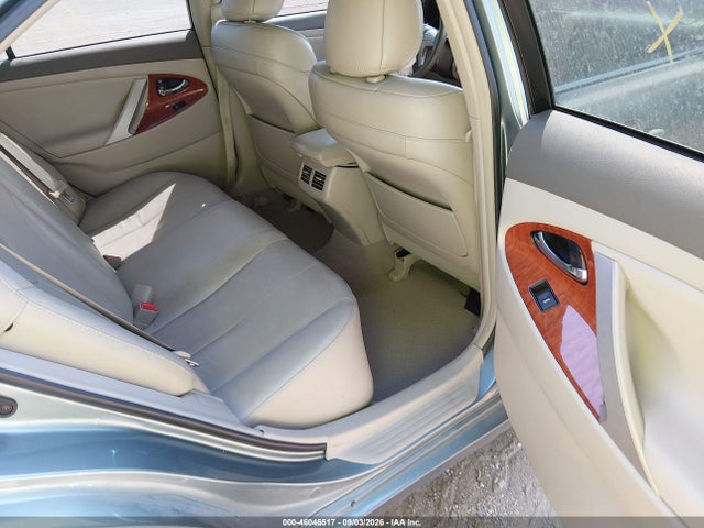 46046517 :رقم المزاد ، 4T1BF3EK2BU705067 vin ، 2011 Toyota Camry Xle مزاد بيع