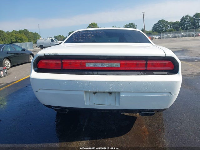 2013 Dodge Challenger Sxt მანქანა იყიდება აუქციონზე, vin: 2C3CDYAGXDH645773, აუქციონის ნომერი: 46046550