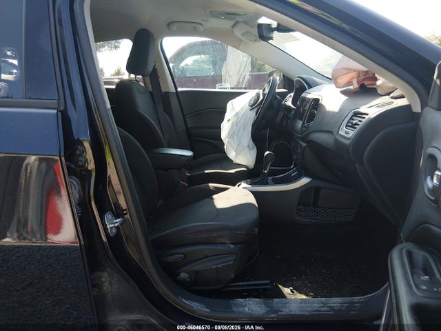 46046570 :رقم المزاد ، 3C4NJCAB5KT615881 vin ، 2019 Jeep Compass Sport Fwd مزاد بيع