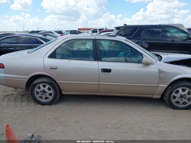 Aukcja sprzedaży 1998 Toyota Camry Le, vin: 4T1BG22K2WU384777, numer aukcji: 46046587