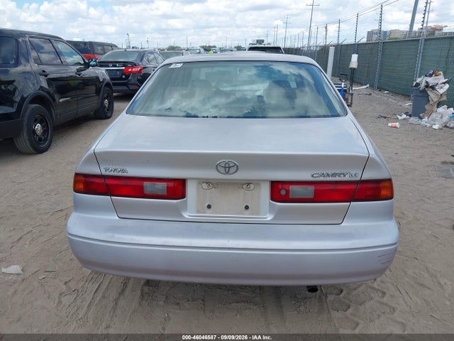 Aukcja sprzedaży 1998 Toyota Camry Le, vin: 4T1BG22K2WU384777, numer aukcji: 46046587