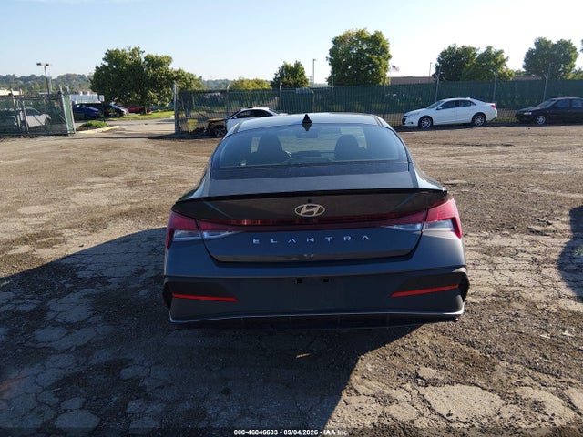 2025 Hyundai Elantra Sel Sport მანქანა იყიდება აუქციონზე, vin: KMHLM4DG2SU884868, აუქციონის ნომერი: 46046603