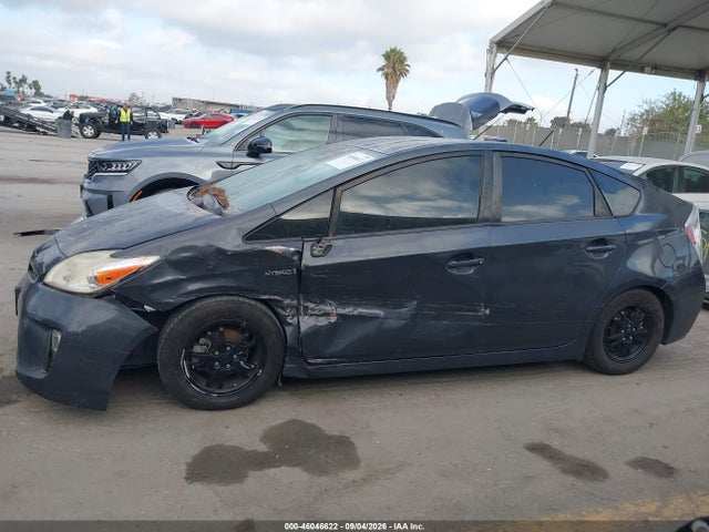 2012 Toyota Prius Three მანქანა იყიდება აუქციონზე, vin: JTDKN3DU4C1609261, აუქციონის ნომერი: 46046622