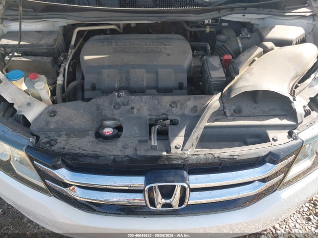 46046623 :رقم المزاد ، 5FNRL5H60FB123764 vin ، 2015 Honda Odyssey Ex-l مزاد بيع